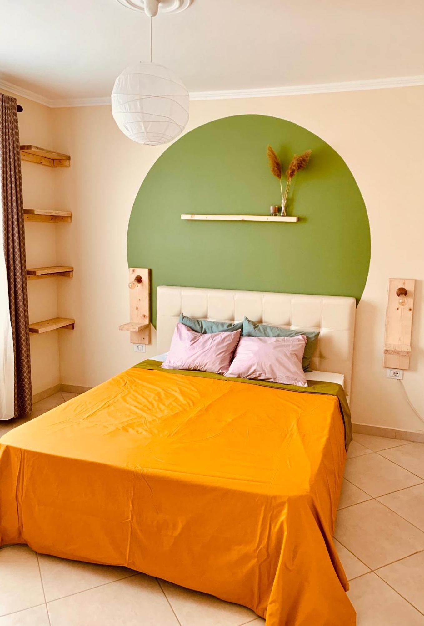 Family Tree - Quiet Area - Self Check In Aparthotel Golem  Exterior photo