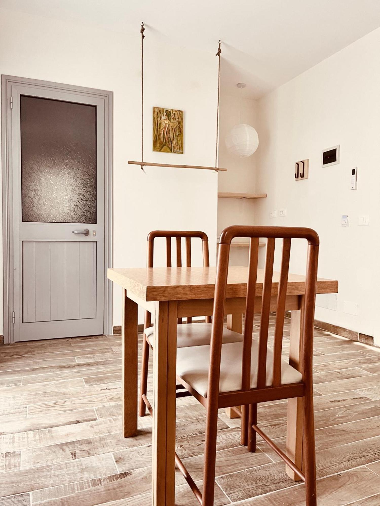 Family Tree - Quiet Area - Self Check In Aparthotel Golem  Room photo
